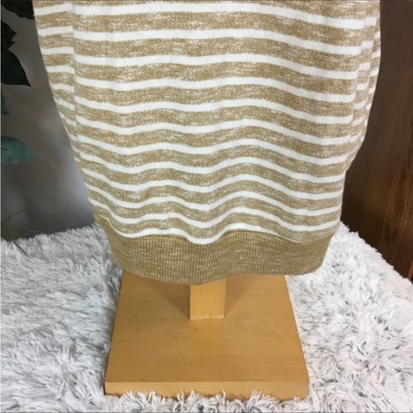 Universal thread pullover Woman’s XL tan white stripe short sleeve casu… - Picture 10 of 12